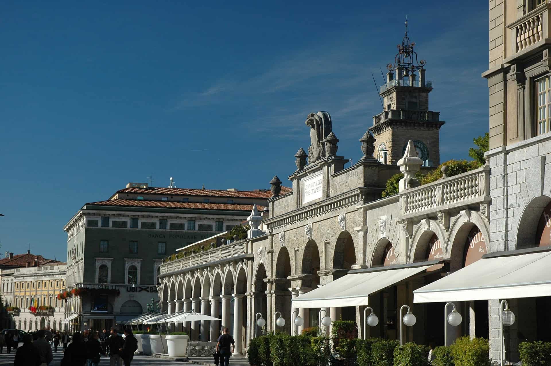 Bergamo square