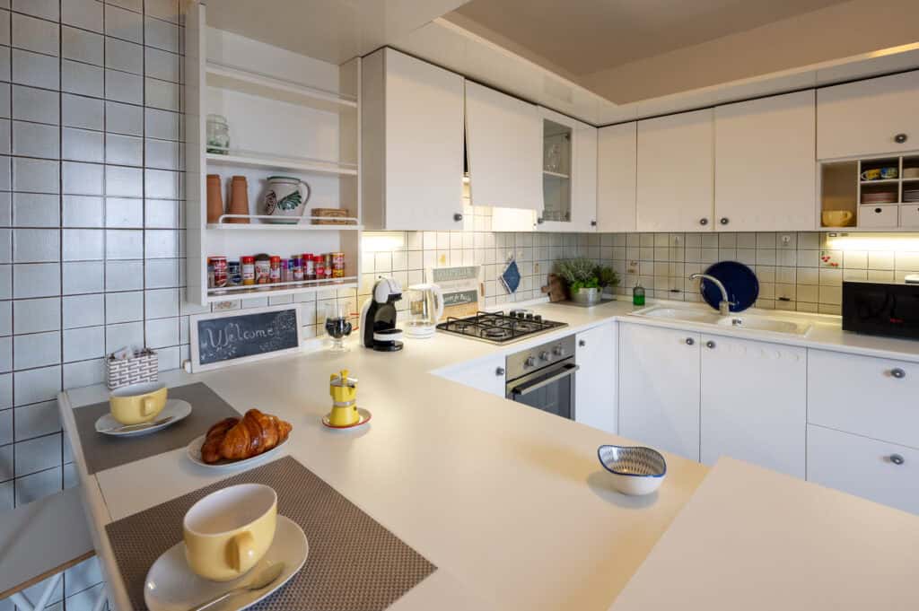 lake-iseo-panoramic-terrace-bbq-apartment-20