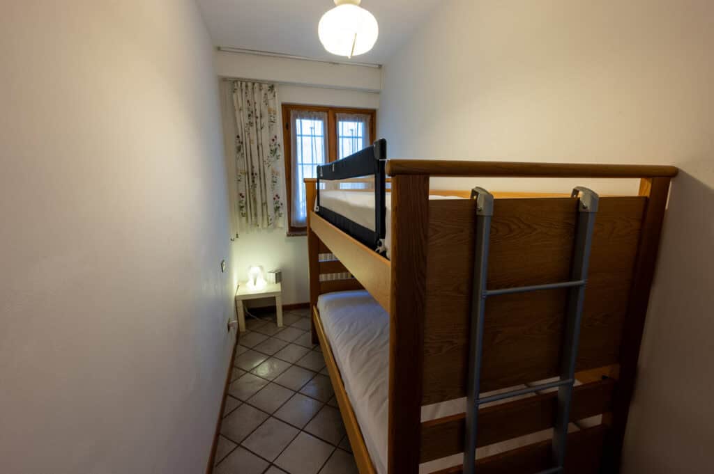 lake-iseo-panoramic-terrace-bbq-apartment-27