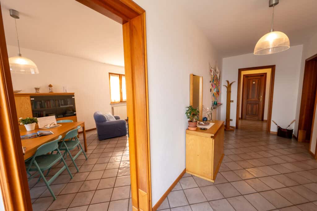 lake-iseo-panoramic-terrace-bbq-apartment-7