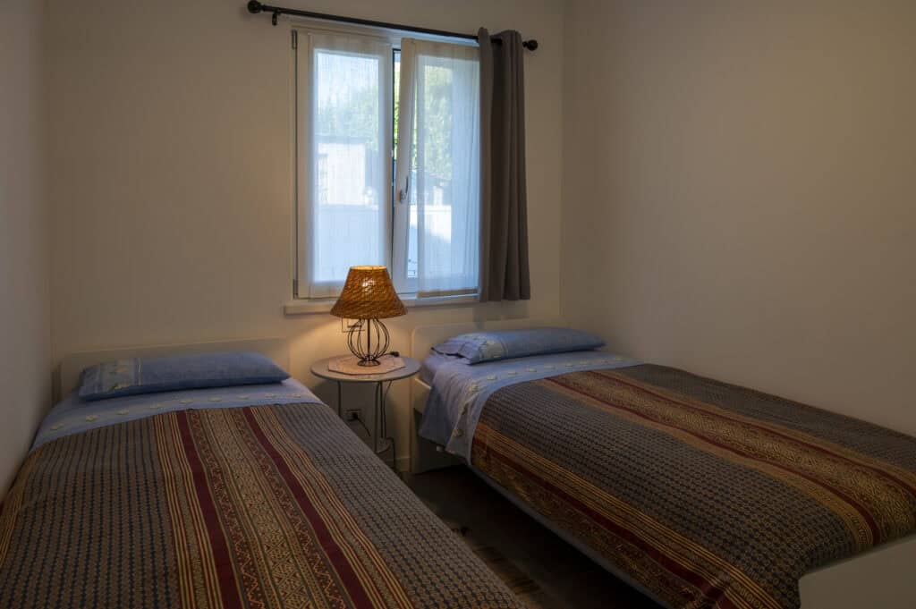 lake:iseo_2bedroom_apartment_with_garden_and_shared_pool26