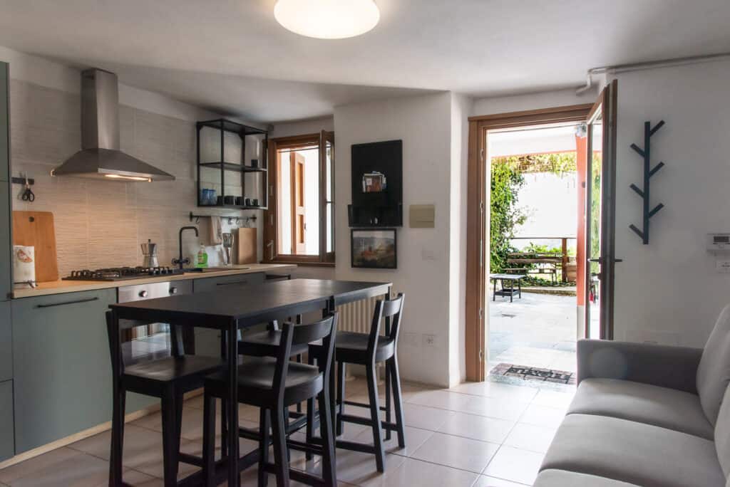Italian Vacation Homes Hiking Escape Parzanica-6