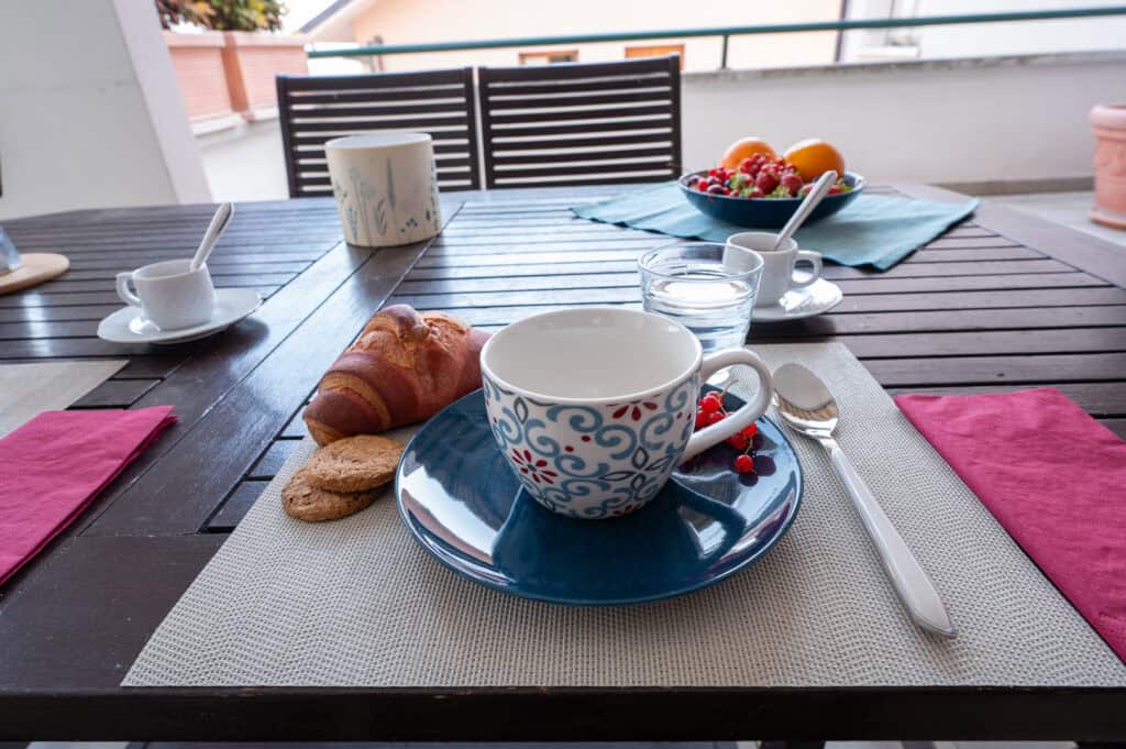 Italian_Vacation_Homes_Easy_Living-45