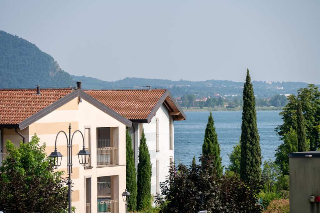 Italian_Vacation_Homes_Easy_Living-53