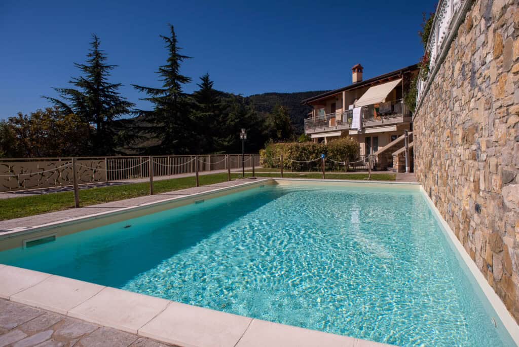 Italian_Vacation_Homes_Lucy's_House-3f