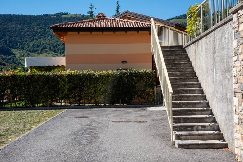 Italian_Vacation_Homes_Lucy's_House-8