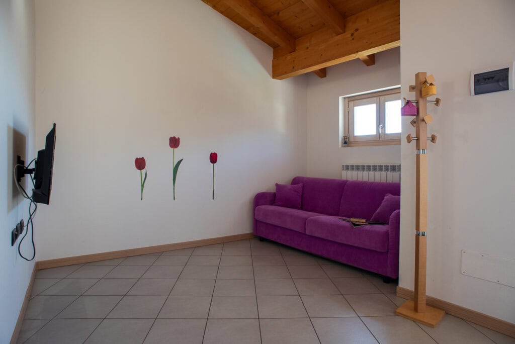 Italian_Vacation_Homes_Lucy's_House-p1q