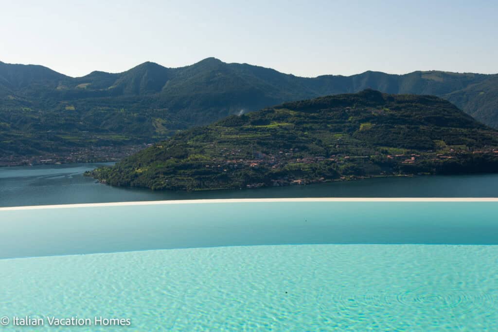 Italian_Vacation_Homes_Panoramic_Villa42