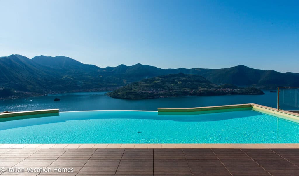 Italian_Vacation_Homes_Panoramic_Villa50