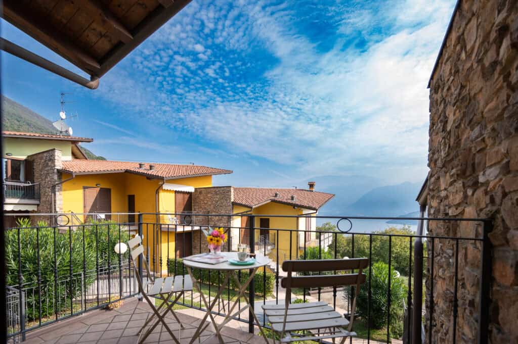 Italian_Vacation_Homes_Unit2BIseoLake-12