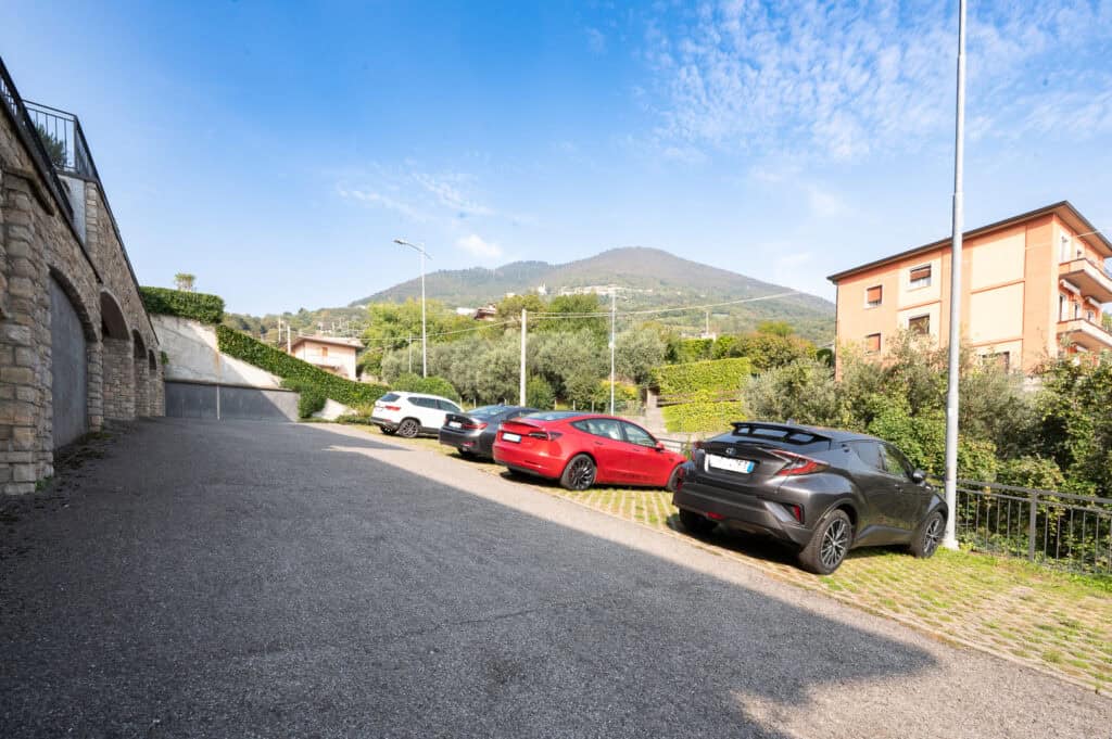 Italian_Vacation_Homes_Unit2BIseoLake-32