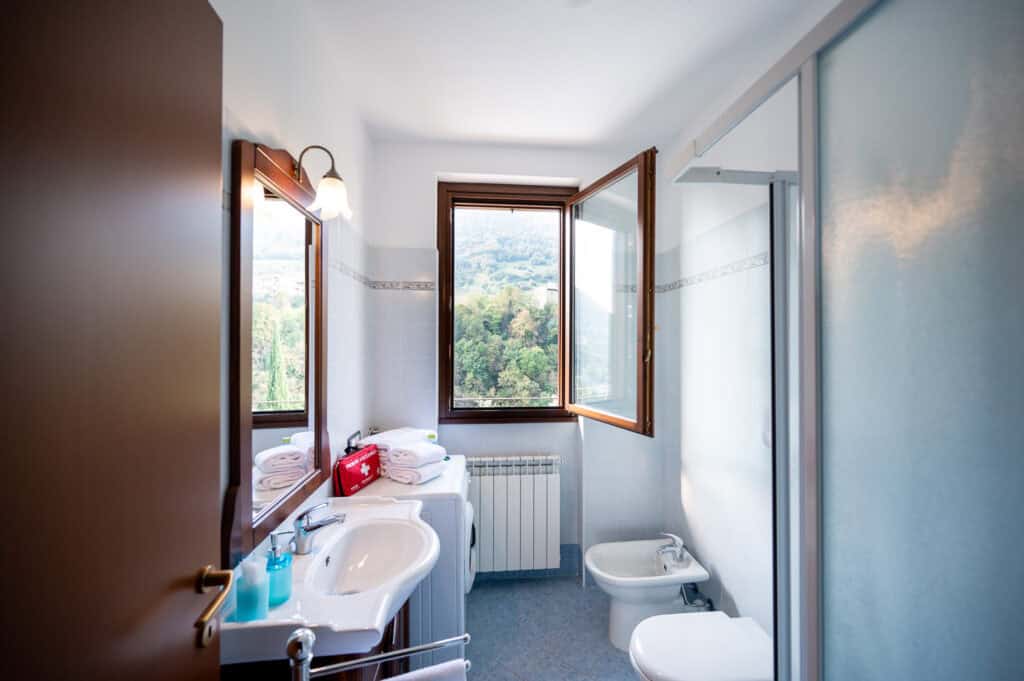 Italian_Vacation_Homes_Unit2BIseoLake-7