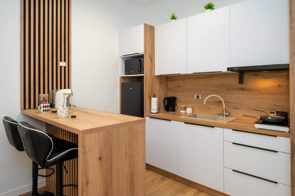 iseo_lake_riva_di_solto_1bedroom_apartment_air_conditioning_shared_pool23